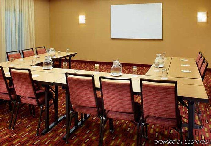 Courtyard St. Louis Creve Coeur Hotell Fasiliteter bilde