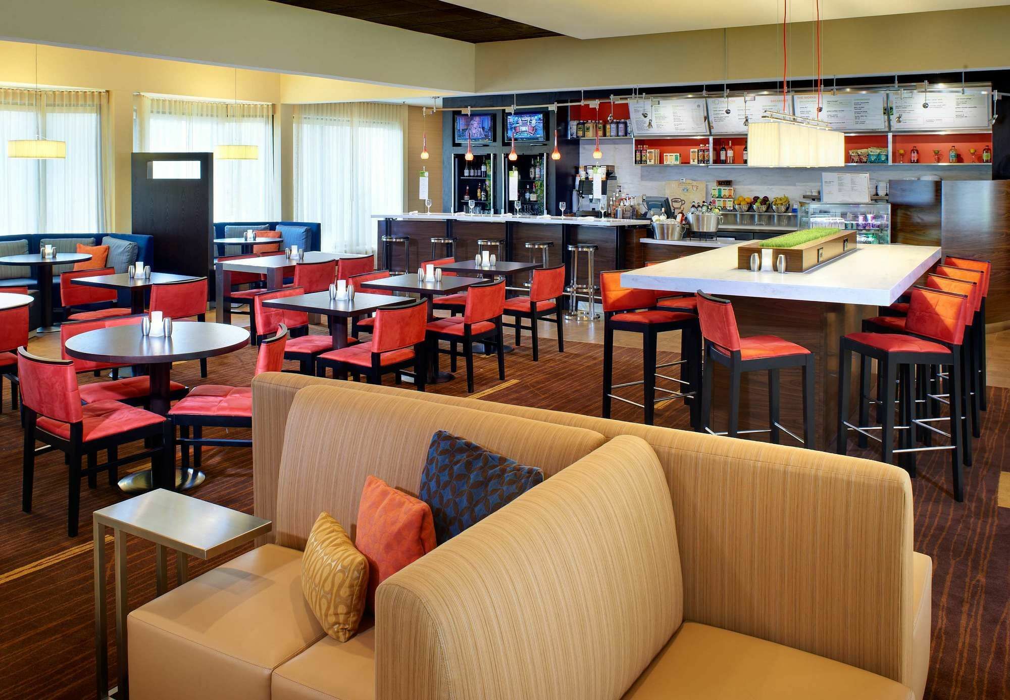Courtyard St. Louis Creve Coeur Hotell Eksteriør bilde